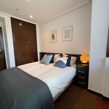 Atuaire Home Vivienda B Luminosa Parking Incluido En Plena Calle Comercial Burgo Exterior foto